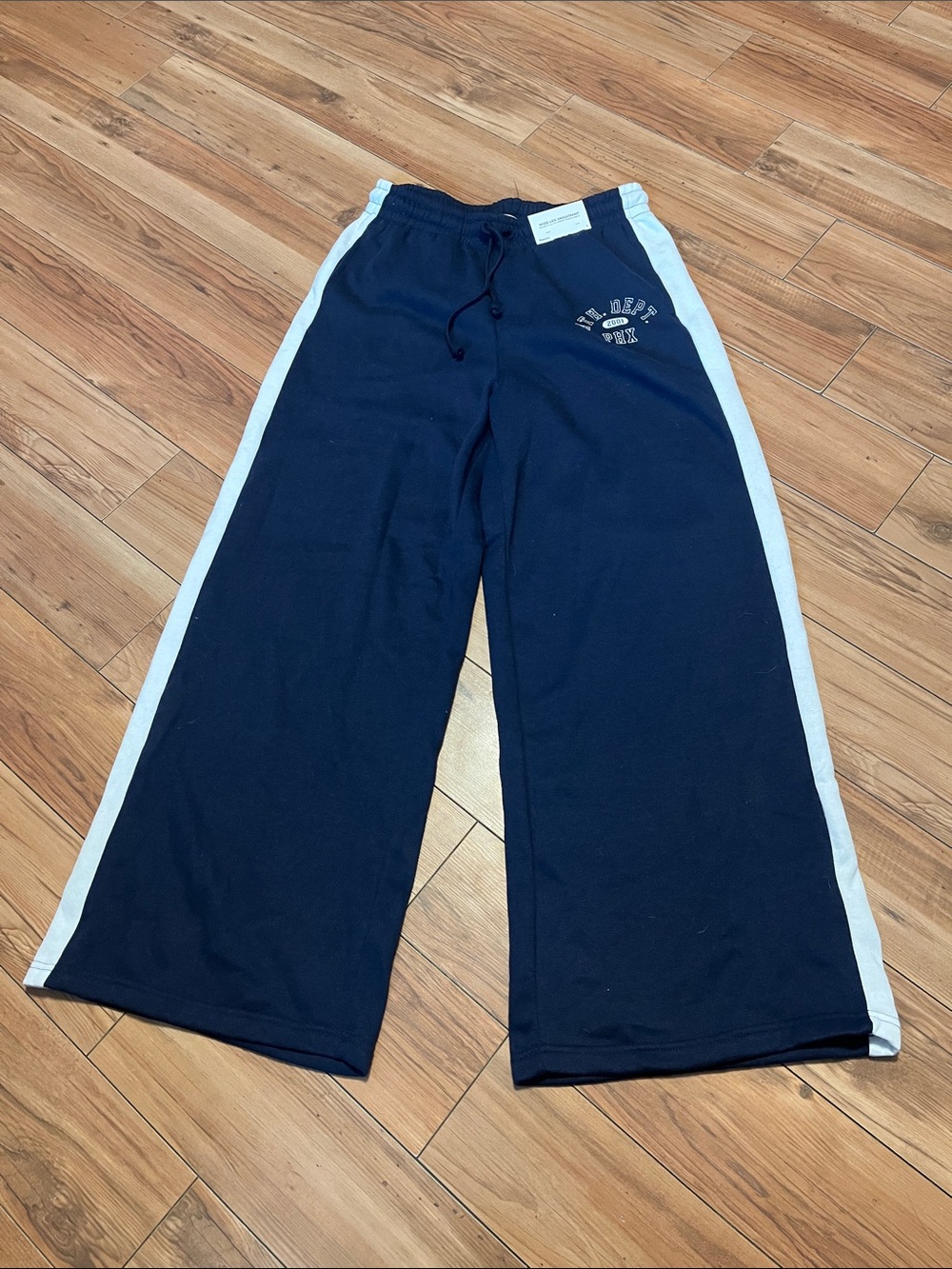 Bluenotes Navy Sweatpants with White Side Stripes